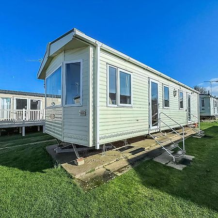 Lovely 6 Berth Caravan For Hire At Manor Park In Hunstanton Norfolk Ref 23044S 外观 照片
