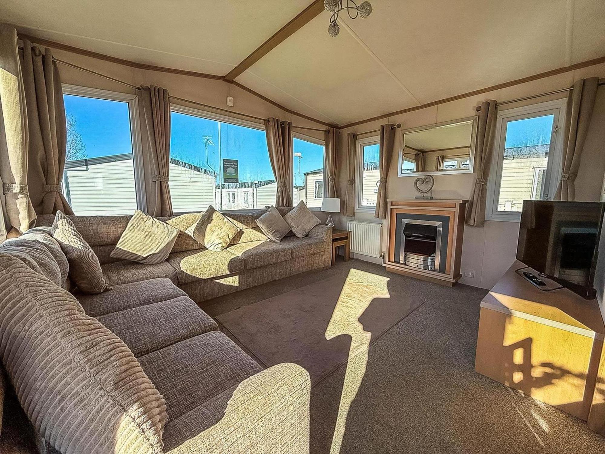 Lovely 6 Berth Caravan For Hire At Manor Park In Hunstanton Norfolk Ref 23044S 外观 照片