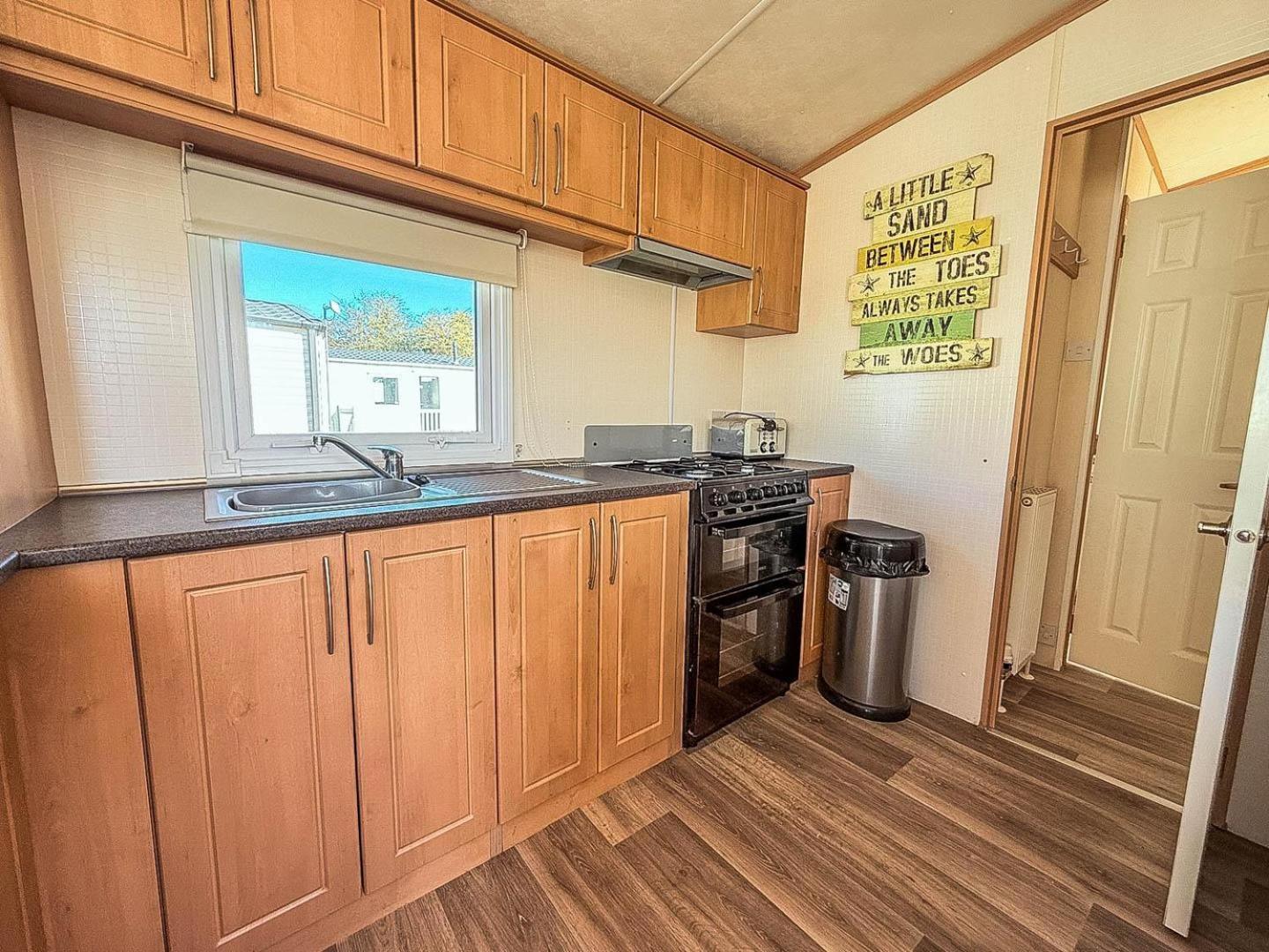 Lovely 6 Berth Caravan For Hire At Manor Park In Hunstanton Norfolk Ref 23044S 外观 照片