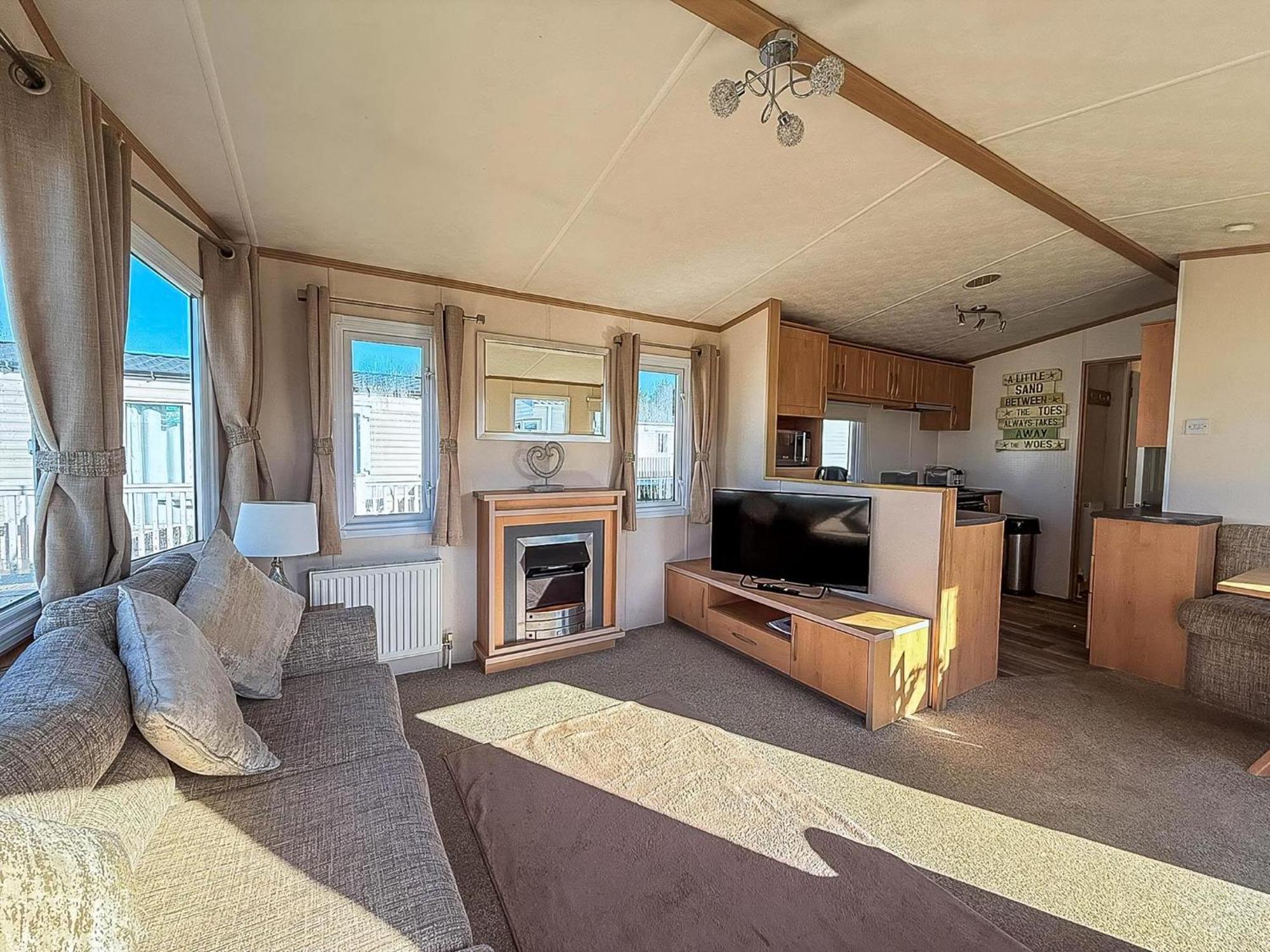 Lovely 6 Berth Caravan For Hire At Manor Park In Hunstanton Norfolk Ref 23044S 外观 照片