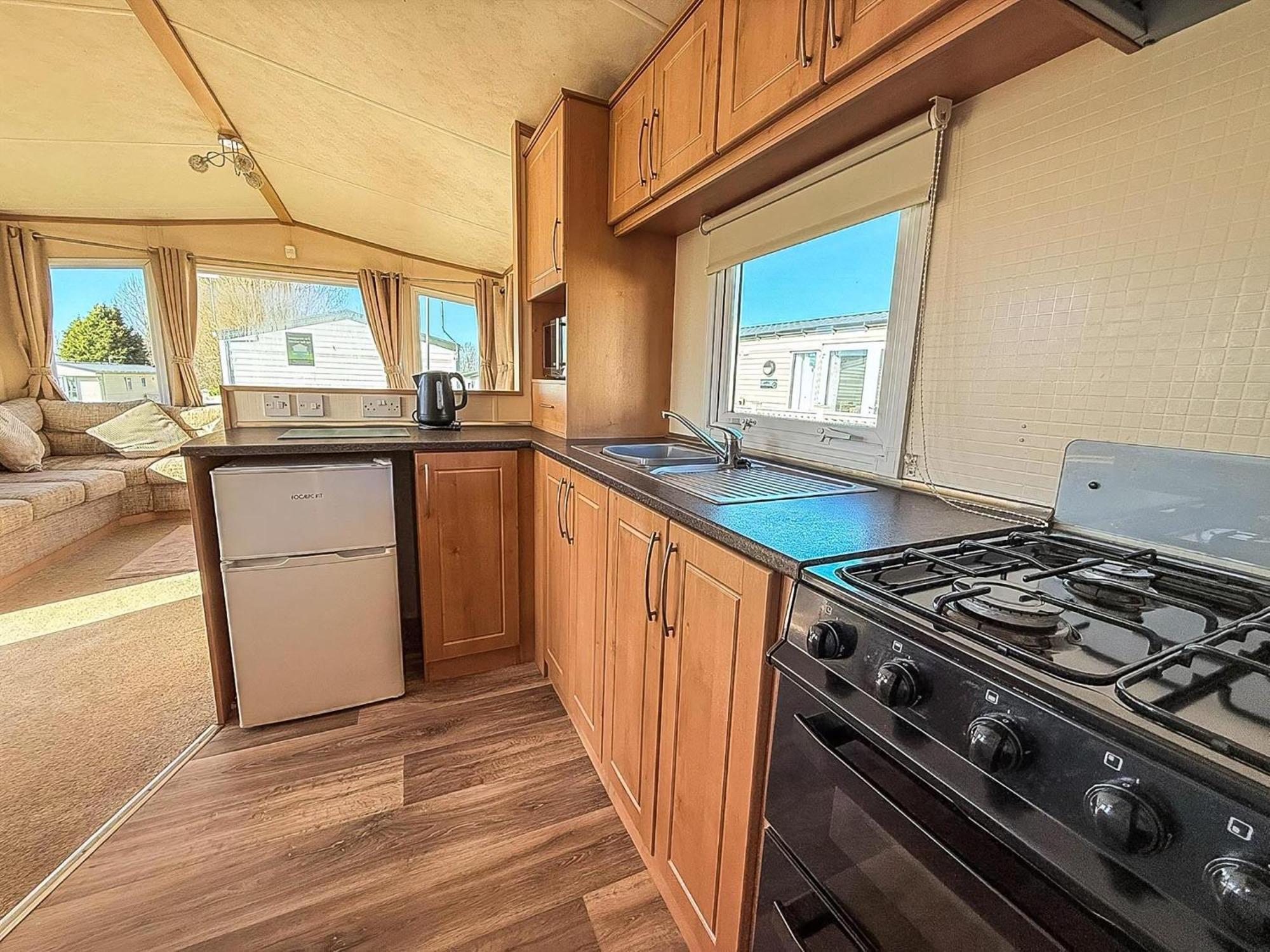 Lovely 6 Berth Caravan For Hire At Manor Park In Hunstanton Norfolk Ref 23044S 外观 照片
