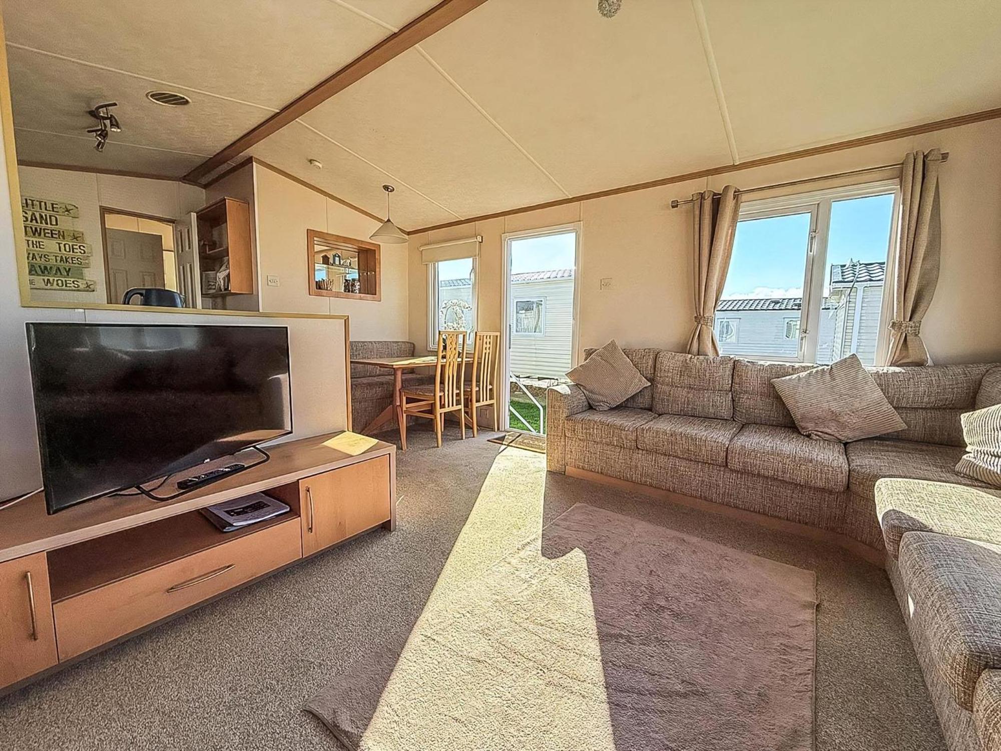 Lovely 6 Berth Caravan For Hire At Manor Park In Hunstanton Norfolk Ref 23044S 外观 照片